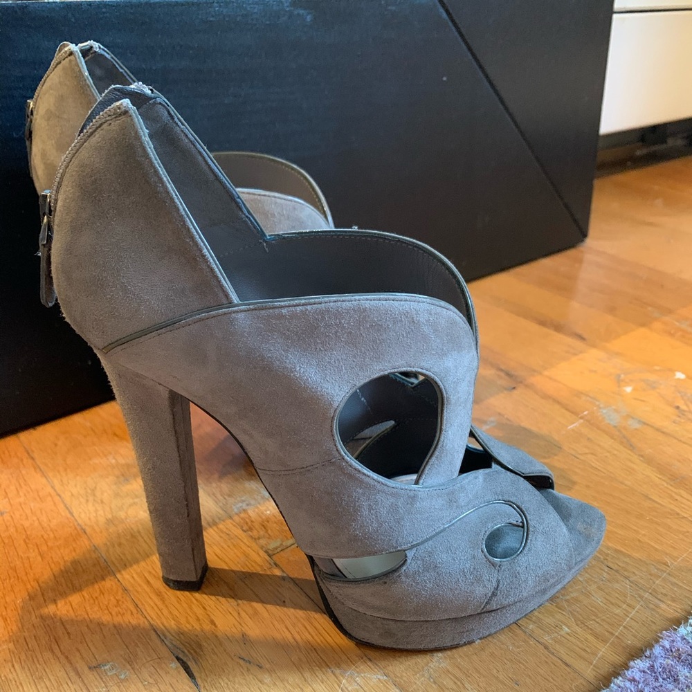 Bottega Veneta Grey Suede Cutout Booties - 38